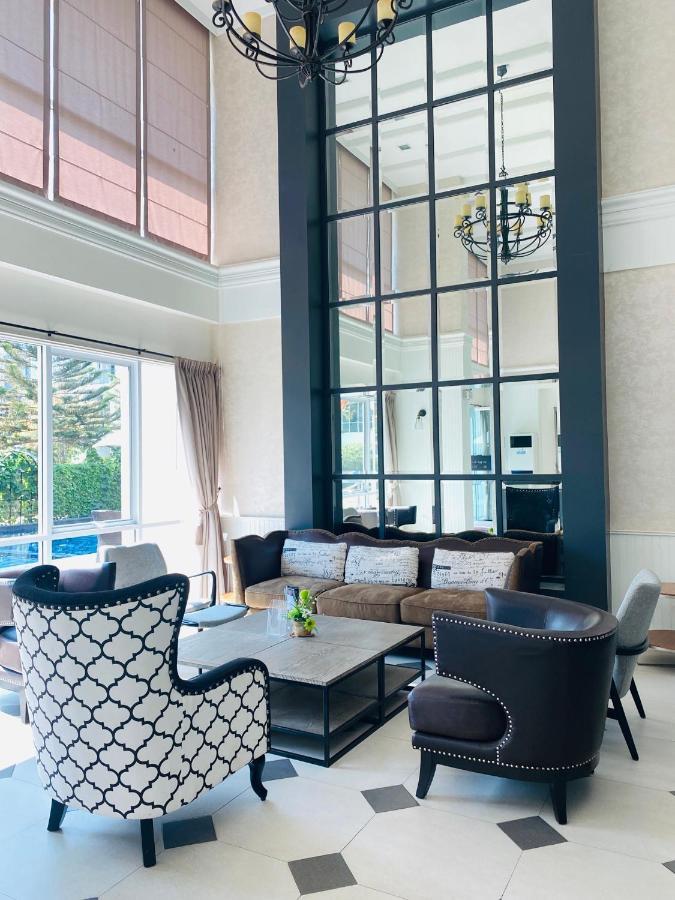 Courtyard Khaoyai Hotel Nakhon Ratchasima Ngoại thất bức ảnh
